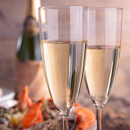 Our Champagne & Chocolate Gift Ideas for Friends