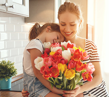 MOTHERS DAY GIFT BASKETS DELIVERED TO CANADA
